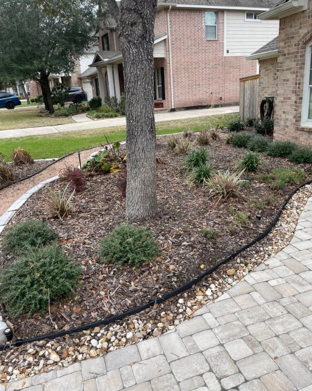 Lawn and landscape work by Dream Green Lawn Care